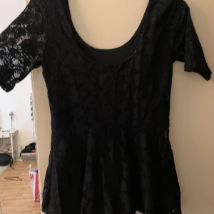 Spets topp - Topp i stl s