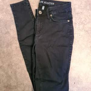 Custom fit jeans från demin hunter. Endast testade