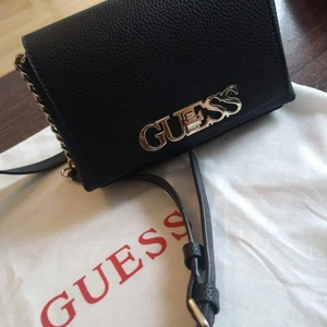 Guess - I mycket bra skick 