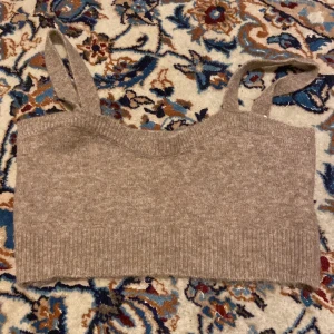 stickad kort topp - stickad topp från zara!