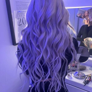 Rapunzel clip-on set  - Säljer äkta löshår som jag ej använder och ba använt Max 6 gånger två av dom minsta delarna saknas pris kan sänkas💕