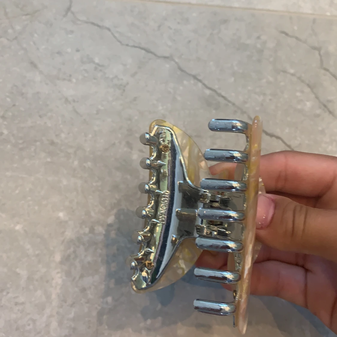 Jätte fin hårklämma - 91