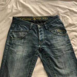 Lågmidjade jeans - Lågmidjade jeans, kan posta oxå