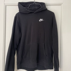 Nike hoodie - Använd i gott skick