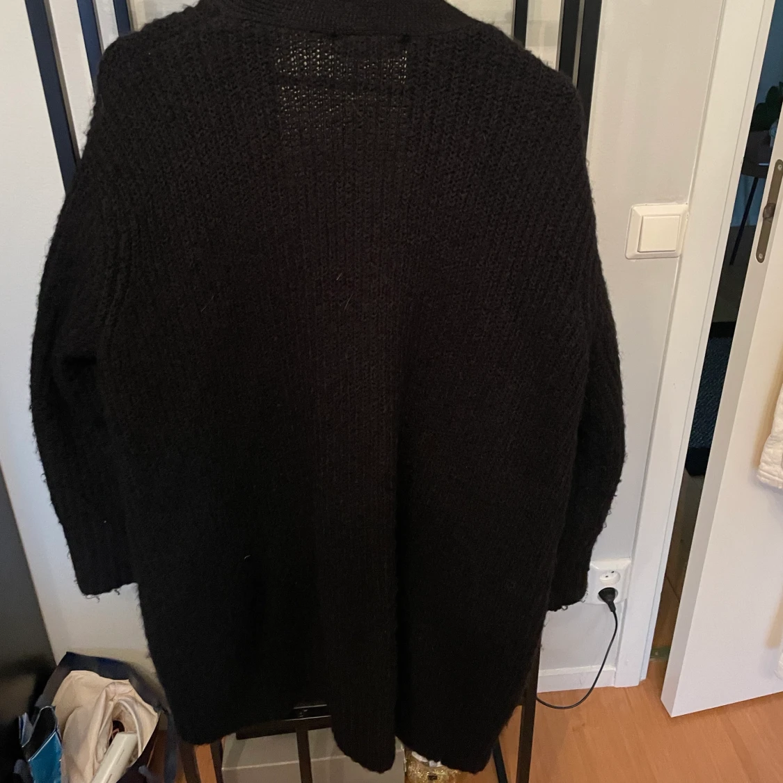 Stickad långkofta  - 90