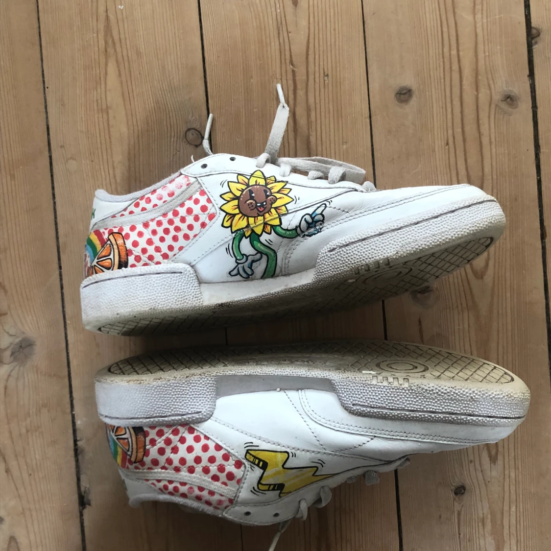 Reebok m. Unik design  - 90