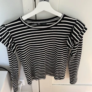 Randig tröja från zara - #stockholmsstil