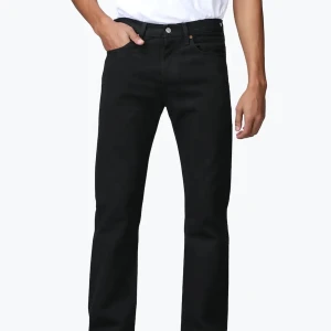 Levi’s - Säljer ett par svarta Levi’s 501 i storleken W29 L32 (föredrar om du gillar mer baggy jeans än skinny) Skick 10/10 Nypris 1099kr Mitt pris 800