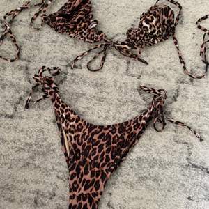 Superfin leopard bikini från shein! Aldrig använt denna så den är i nyskick! 