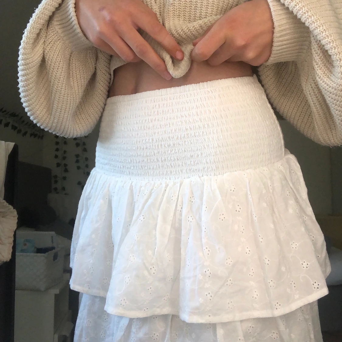 Vit volang kjol - 91