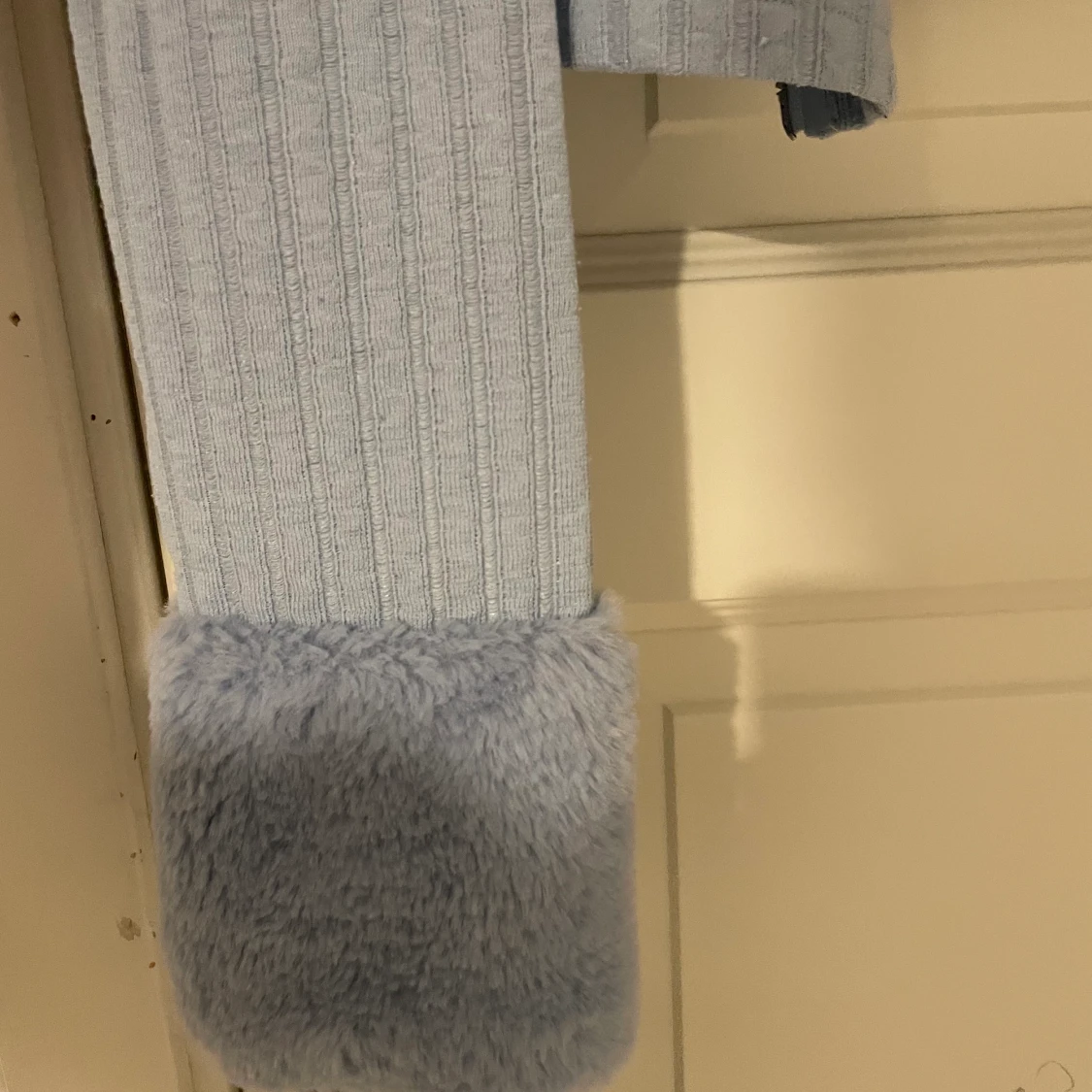 Hm kofta me fejkpäls