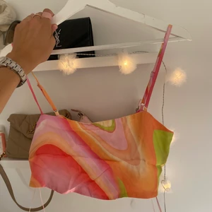 Söt topp från berskha - Använd 1 gång. Cond 10/10