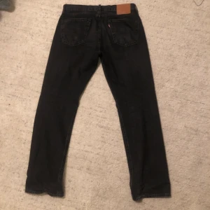 Levis 501  - Nytt skick, 34-32
