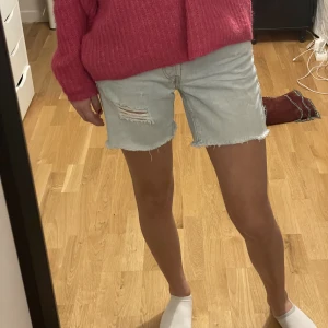 Levis shorts - Superfina levis shorts 501 den lite längre modellen! W24 men passar mig som vanligtvis har W26-27