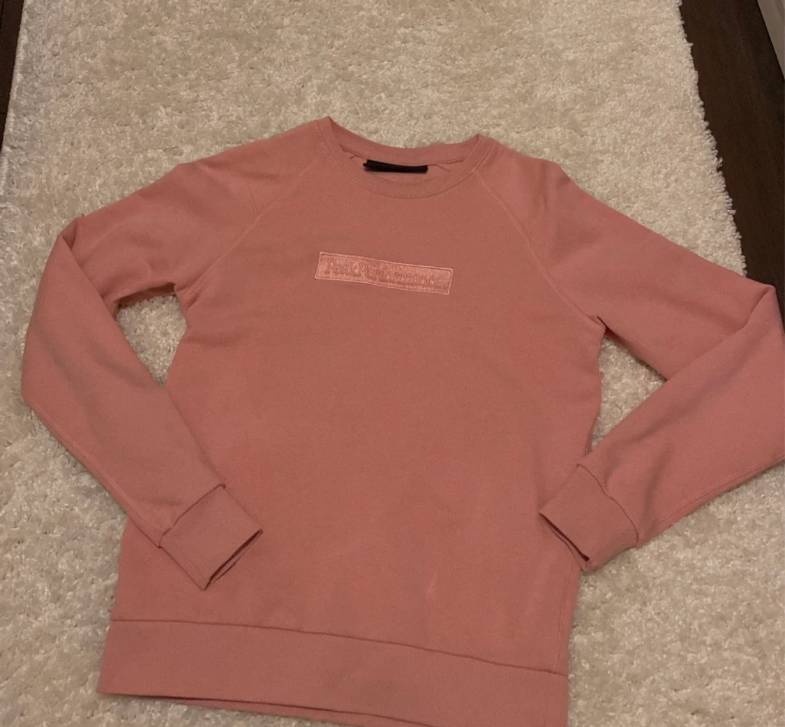 Peak performance tröja i fint skick!