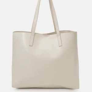 Väska - Stor och rymlig väska köpt från zalando, använd en gång