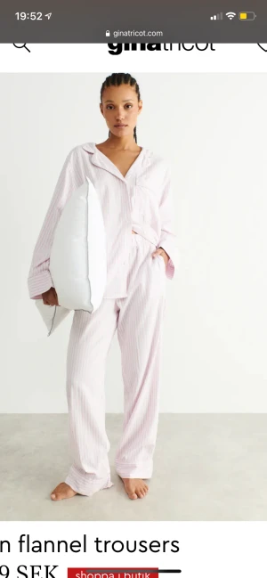 Pyjamas - Säljer ett par jättefina pyjamasbyxor ifrån Gina tricot! 