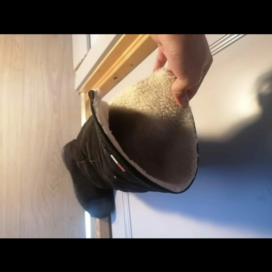 Snygga boots Tommy hilfinger  - 91