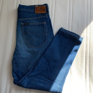 Jeans Lee - I det närmaste oanvända jeans från Lee. Modell Grazer. W30 L32