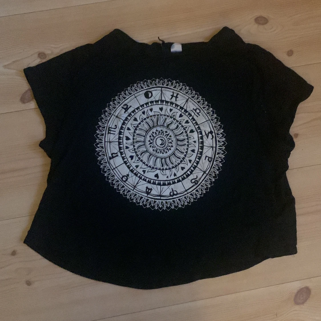 Magtröja från hk&m - 90