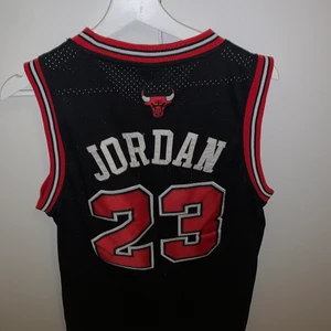 Jordan linne - Michael Jordan linne storlek M