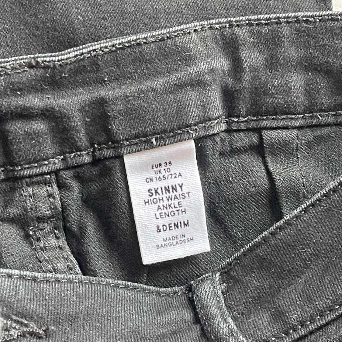 Svarta jeans - 90