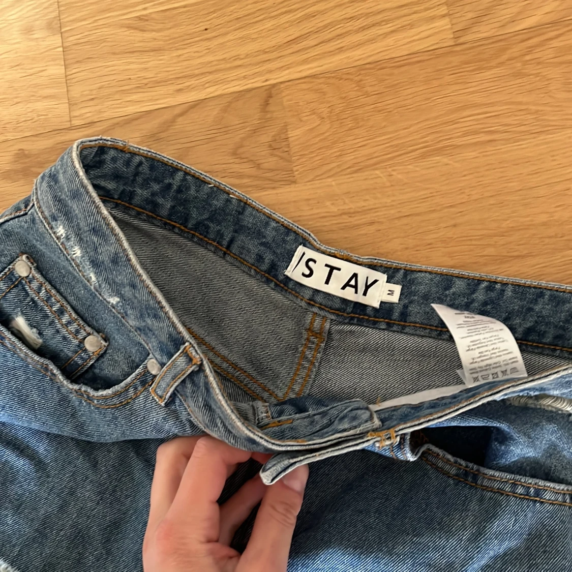 Jeans shorts storlek S - 90