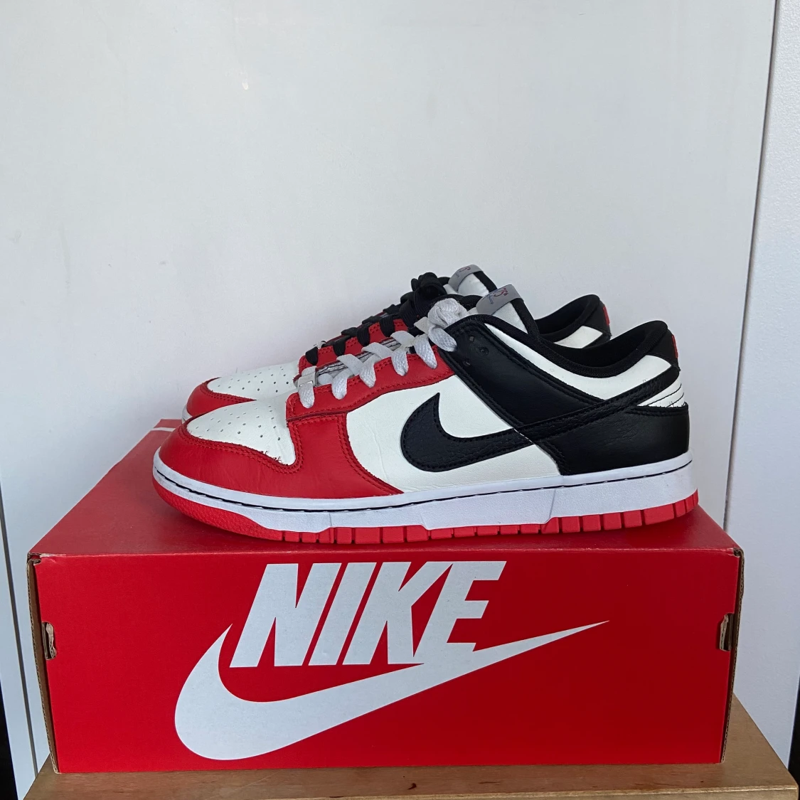 Nike dunk low chicago, 75th anniversery.