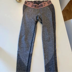 Gymshark tights  - Bra skick