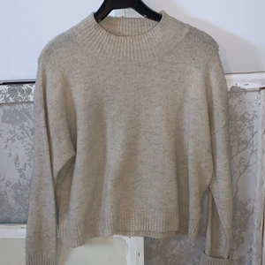 Stickad tröja från bikbok - Stickad tröja från bikbok