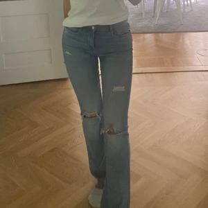 jeans - jeans från zara i strl 34