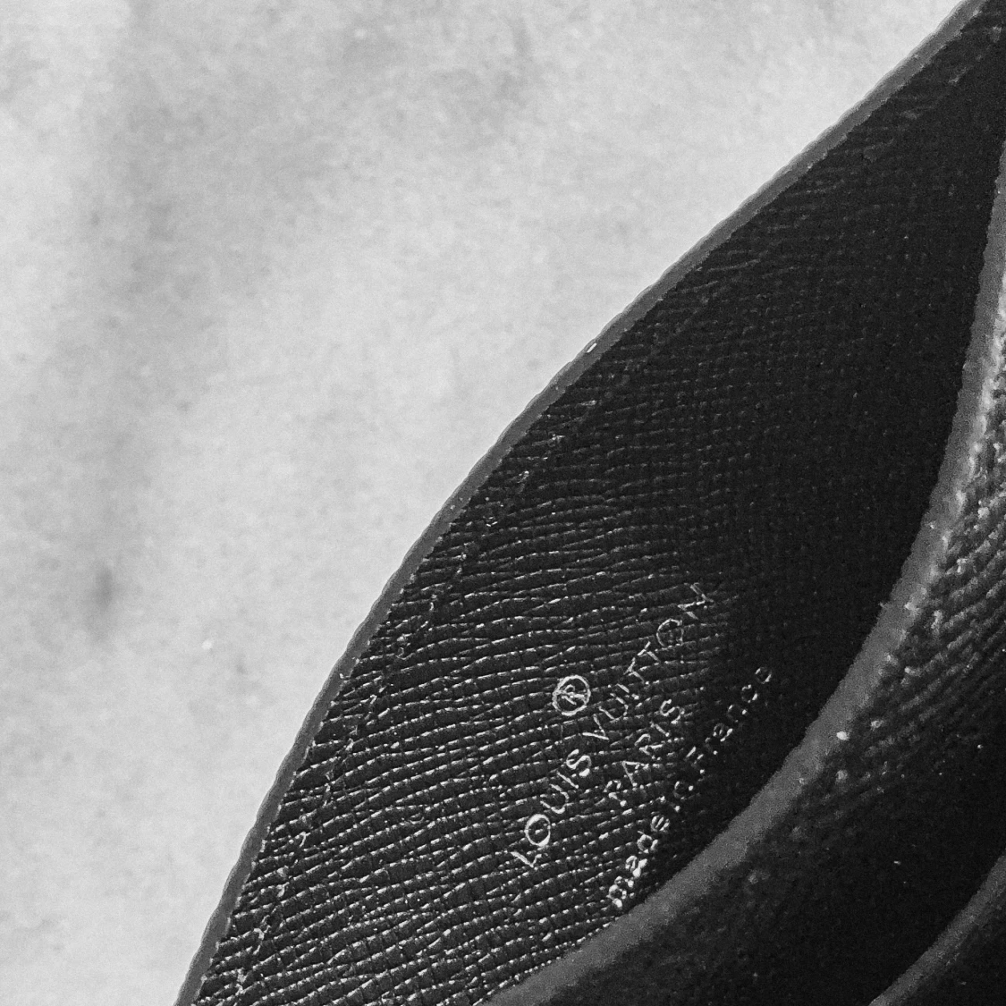 Louis Vuitton cardholder - 91