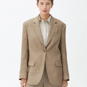 Arket oversized linen  blazer  - It is brand new. The original price was €175.