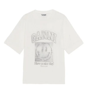 Tshirt - Super fin tshirt ifrån Ganni, nyskick. Skriv för mer bilder💞