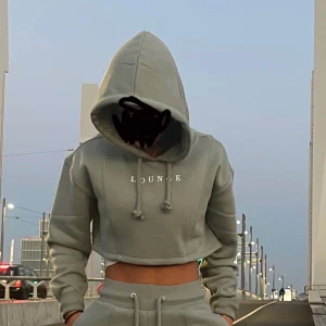 Lounge hoodie  - Använd fåtal gånger, jätte fin! 