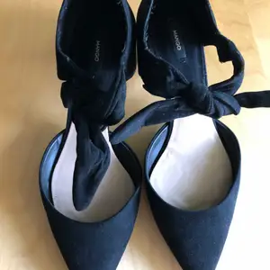 Mango pumps  Black  Size 40  