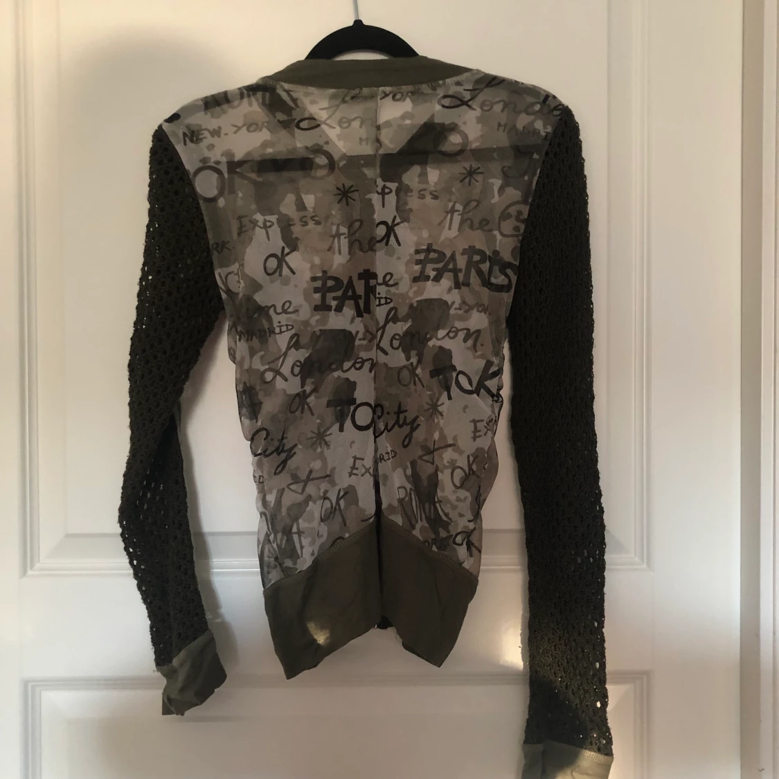 2000s zip-up mesh top  - 90