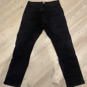 Carthartt byxa - Svart carthartt wip, stl 32/32