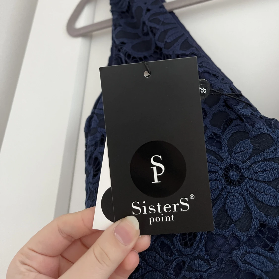 Oanvänd balklänning - 91