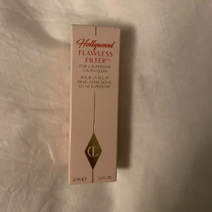 Charlotte Tilbury Flawless Filter - Beställde fel färg, men världens världens bästa bas till sminket 💞💞💞