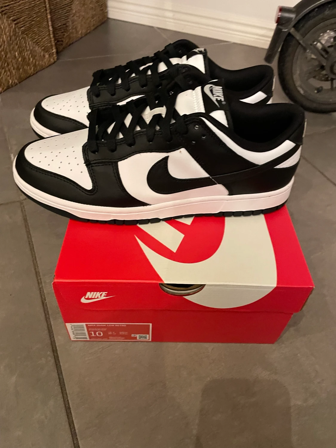 Nike dunk Low panda retro 