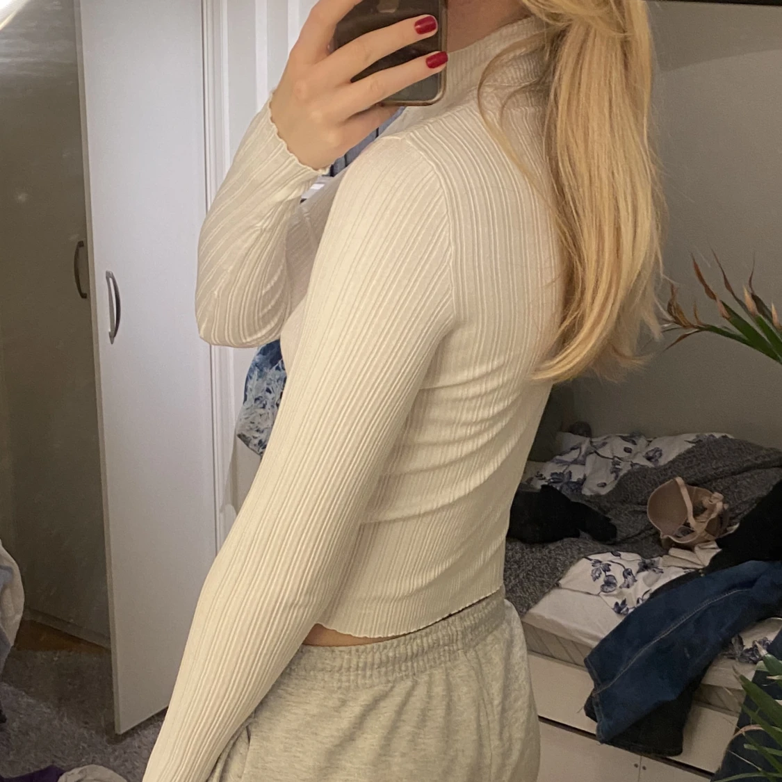 Vit polotröja  - 91