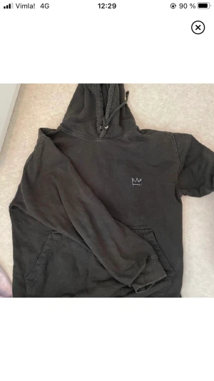 Hov1 merch - säljer denna hov1 merch för jag inte använder den lika mycket , fins skick och najs passform!! skicka vid frågor eller flel bilder:))