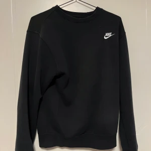Nike tröja  - Nike tröja i storlek XS passar S