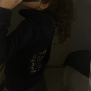 Juicy kofta - Vintage juicy kofta, storlek L på lappen men är som en xs