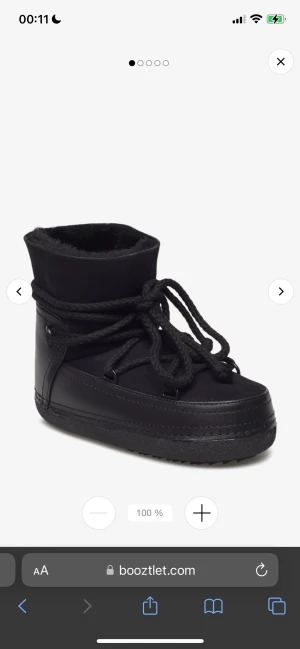 INUIKII - Säljer ett par svart INUIKII boots i modell som syns på bild. Bra skick men säljer billigt då jag har två. Köpta för 2300kr. Perfekt till hösten! Står storlek 39 men är funkar perfekt på mig som brukar ha 37-38