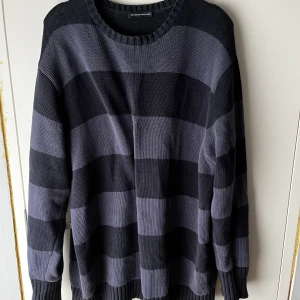 Sweater  - Brandy Melville brianna sweater (frakt 66kr)