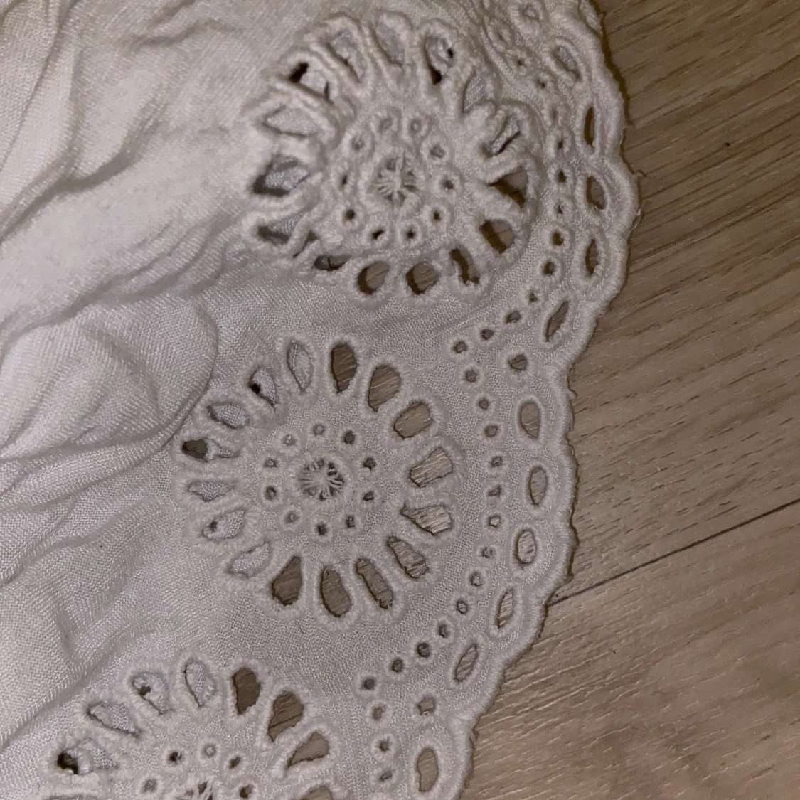 Säljer! Vit tröja  - 91