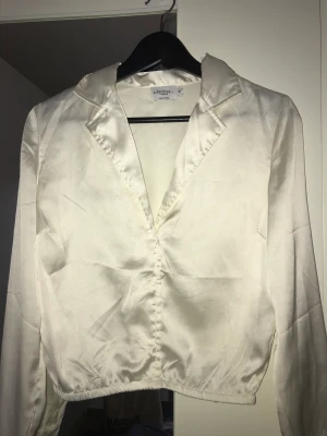 Nakd blus  - Helt ny blus från Nakd  