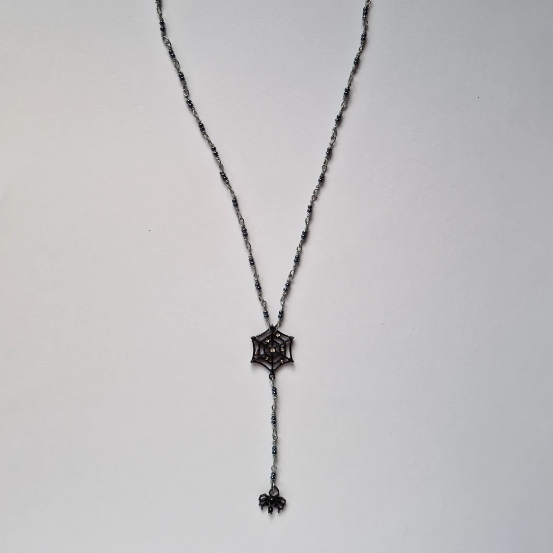 Halsband med spindel